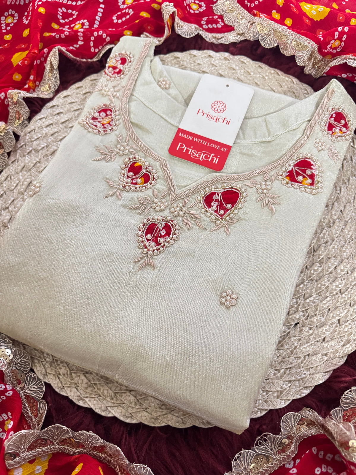 Off White embroidered kurta set with dupatta