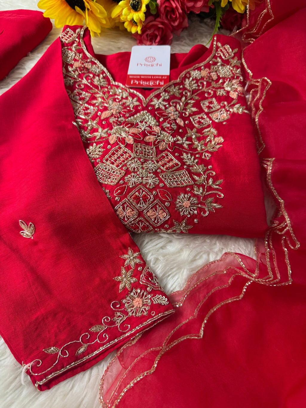 Red Embroidered kurta set with dupatta