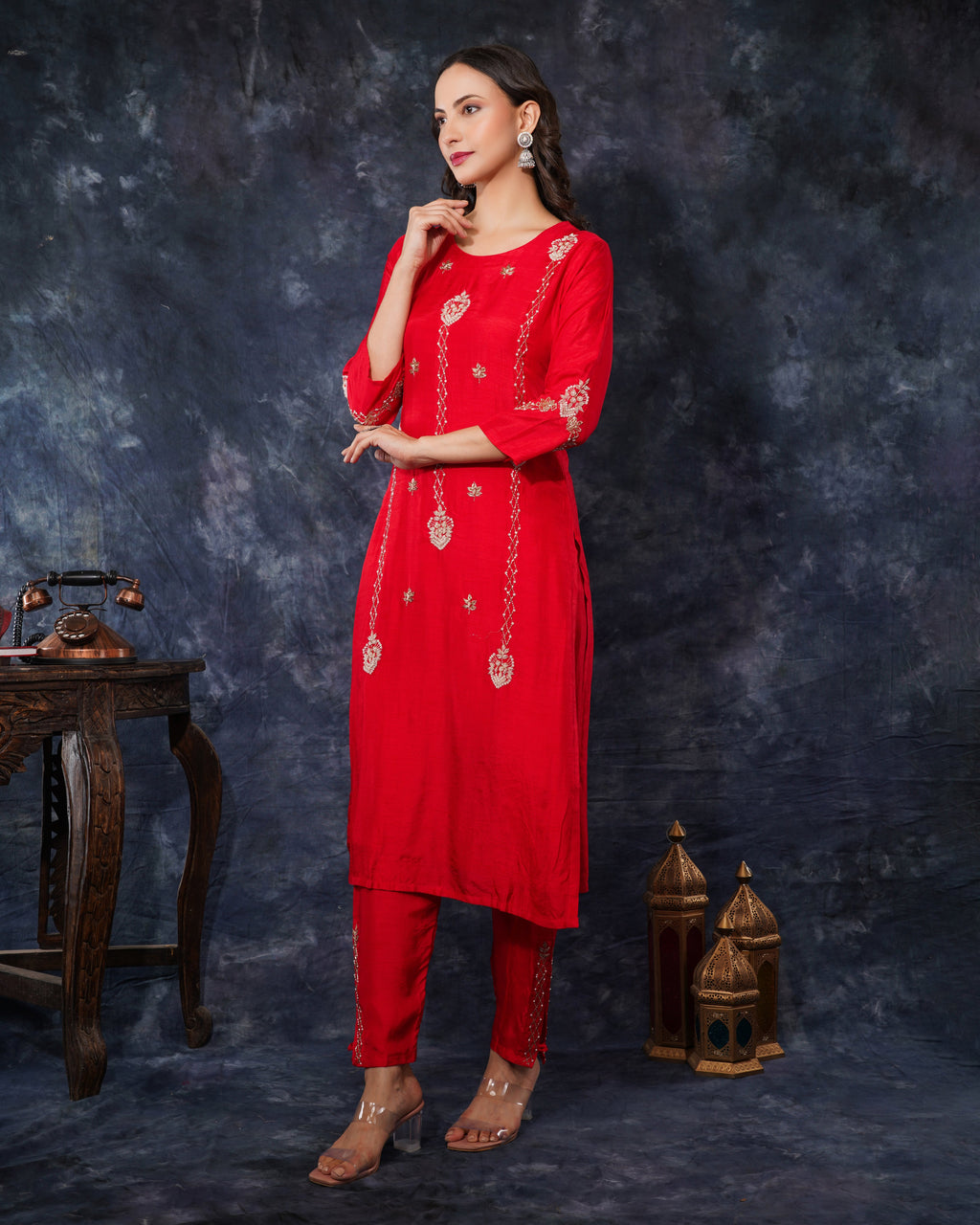 Red Designer Embroidered kurta set with dupatta