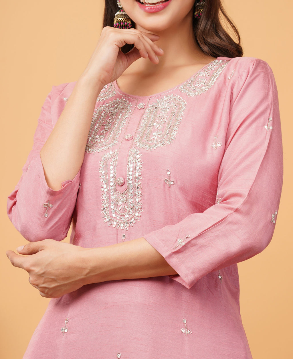 Embroidered Ethnic kurta set with dupatta and Pants