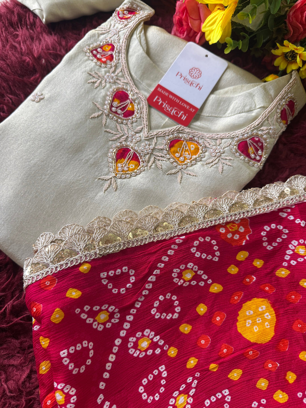 Off White embroidered kurta set with dupatta