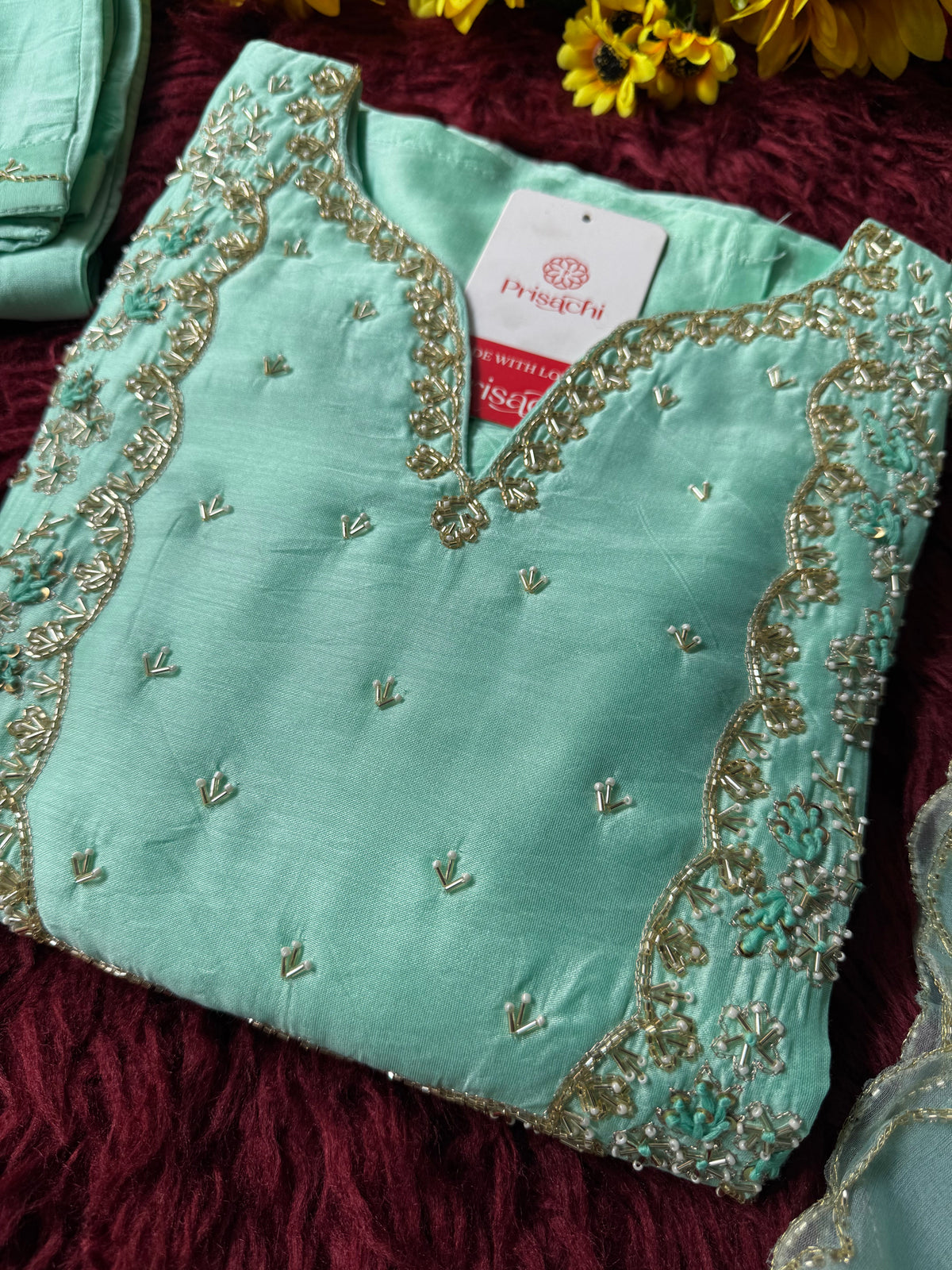Embroidered kurta Pant  with dupatta with Zardosi work