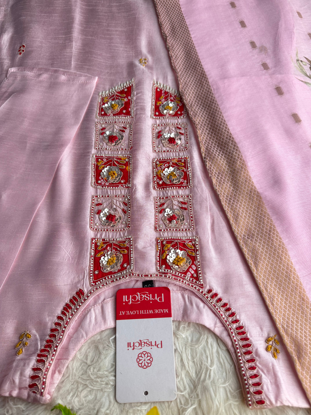 Pink Embroidered kurta set with dupatta