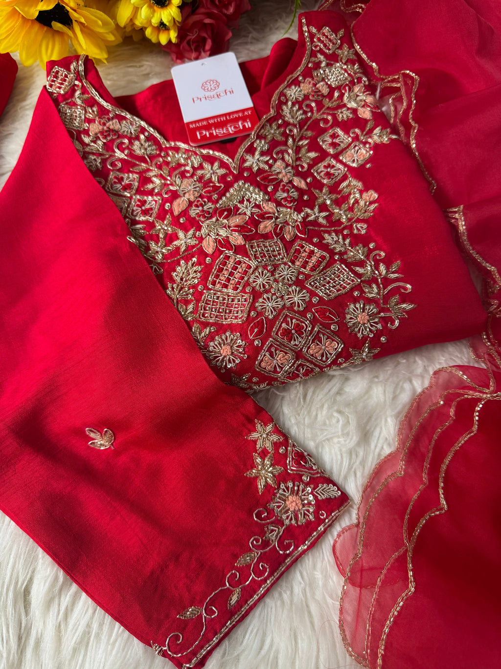 Red Embroidered kurta set with dupatta