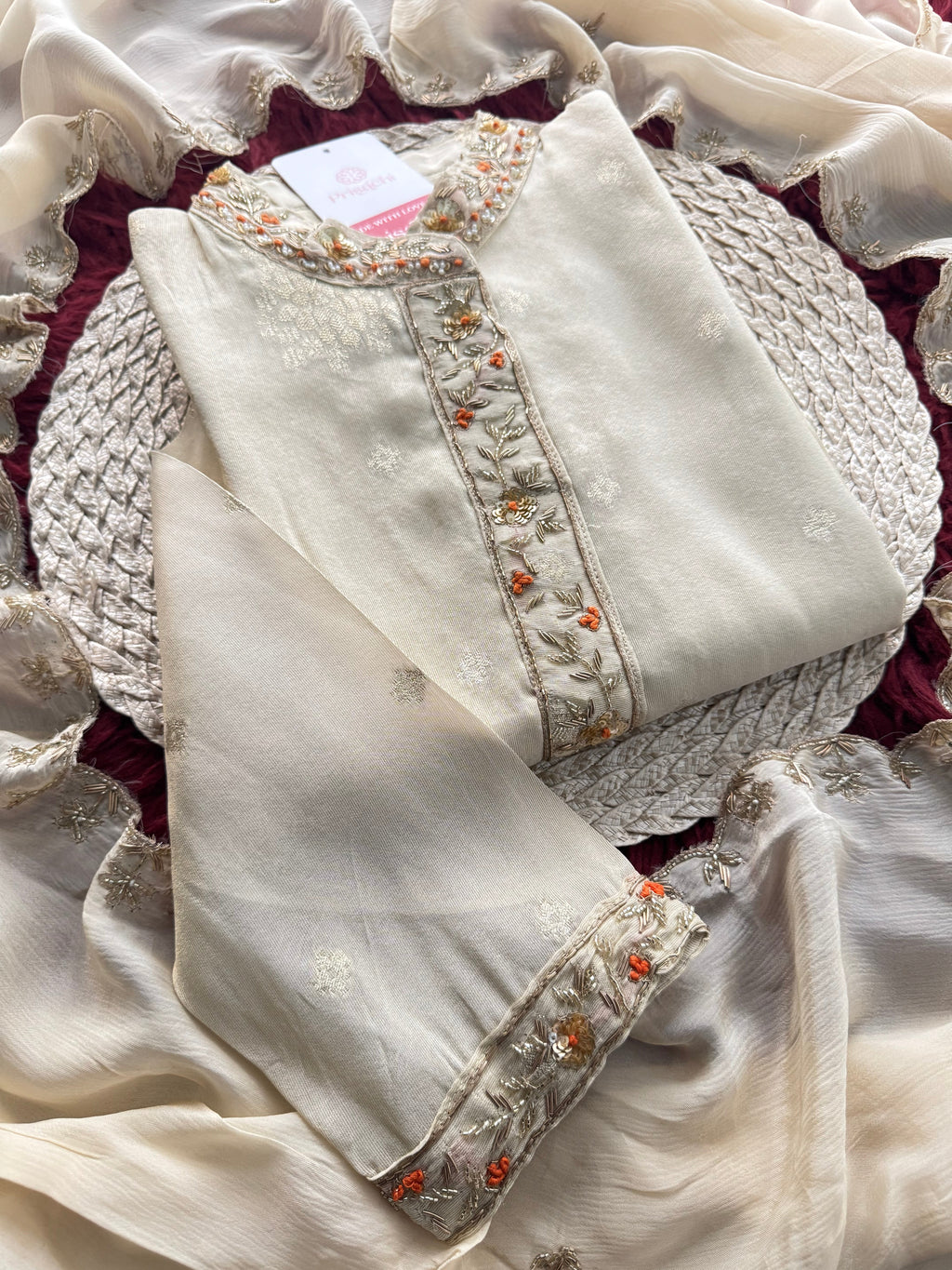 Off White Designer Embroidered Kurta set with dupatta with Pant