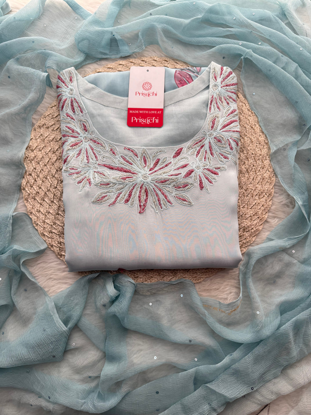 Baby Pink floral embroidered kurta set with dupatta and pant