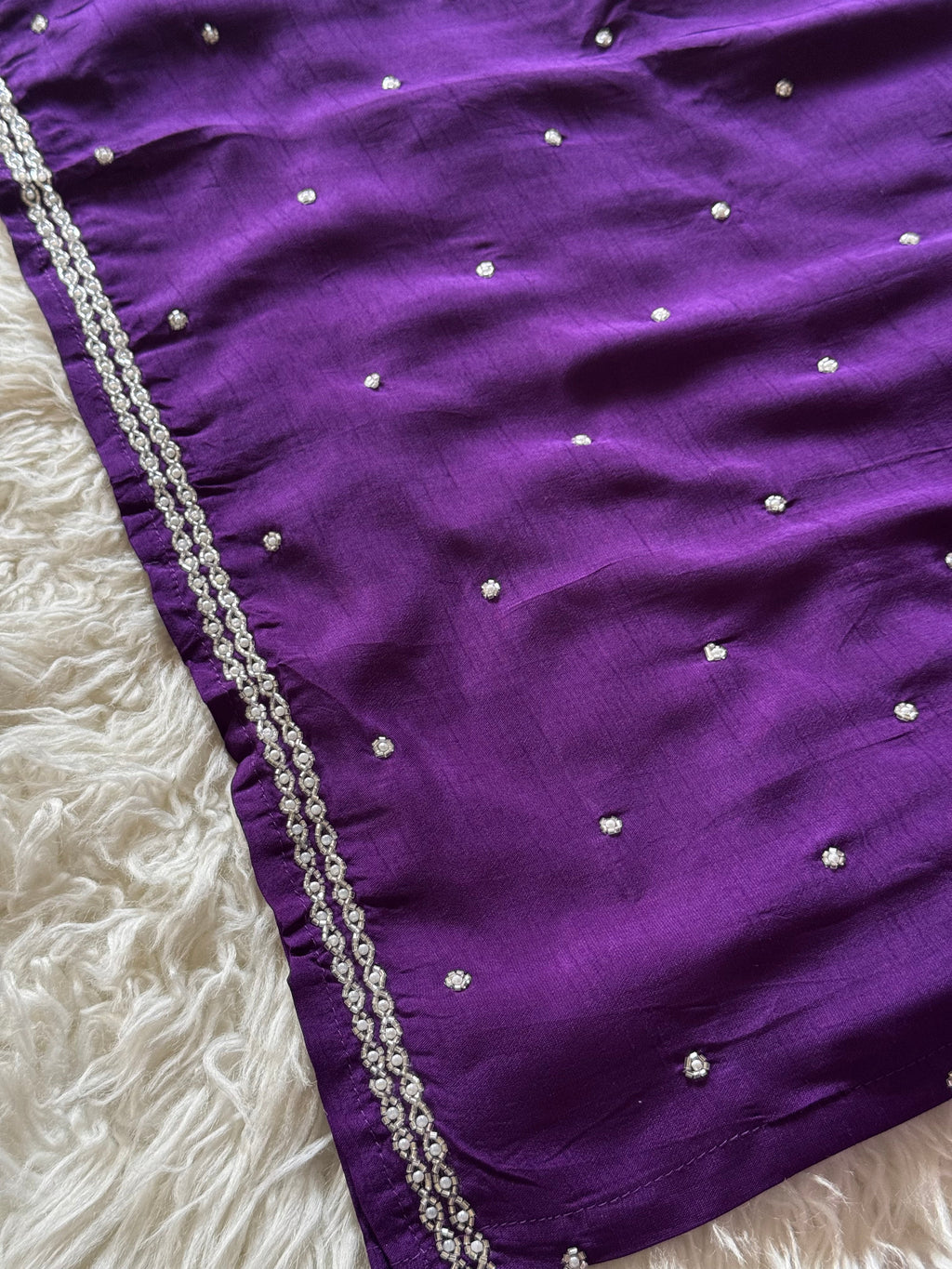 Purple Embroidered kurta bottom with dupatta