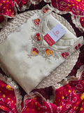 Off White embroidered kurta set with dupatta