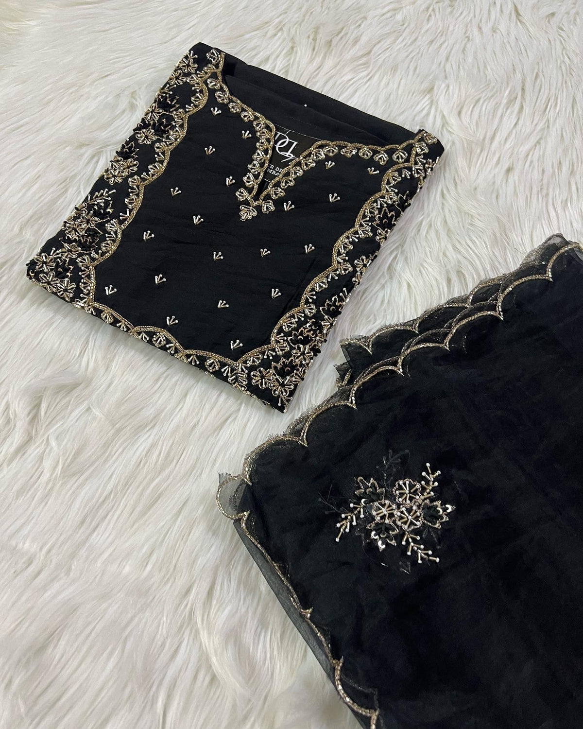 Black Embroidered kurta bottom with dupatta with Zardosi work