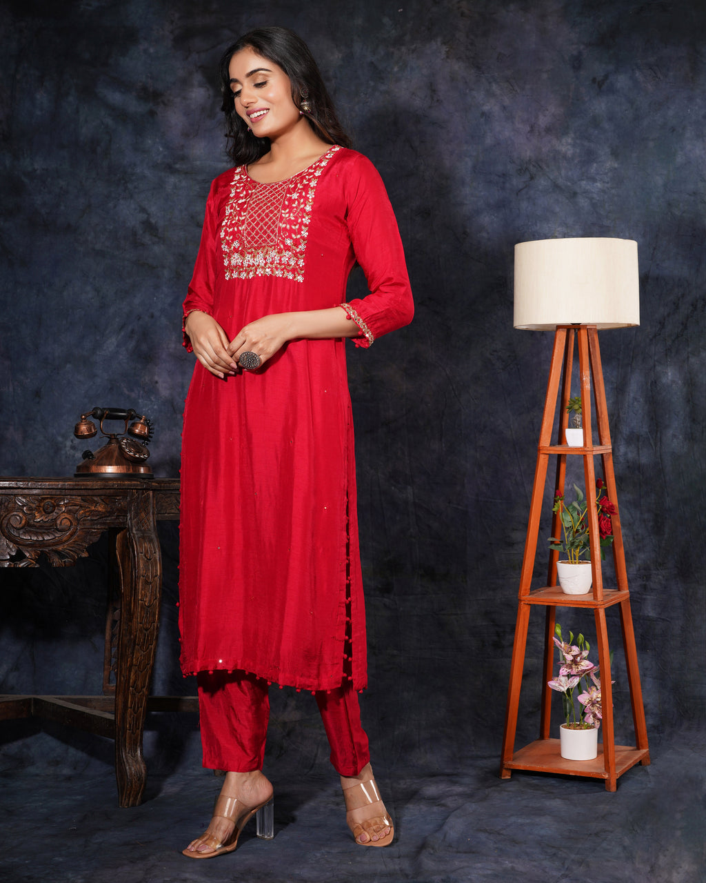 Red Embroidered kurta set with dupatta