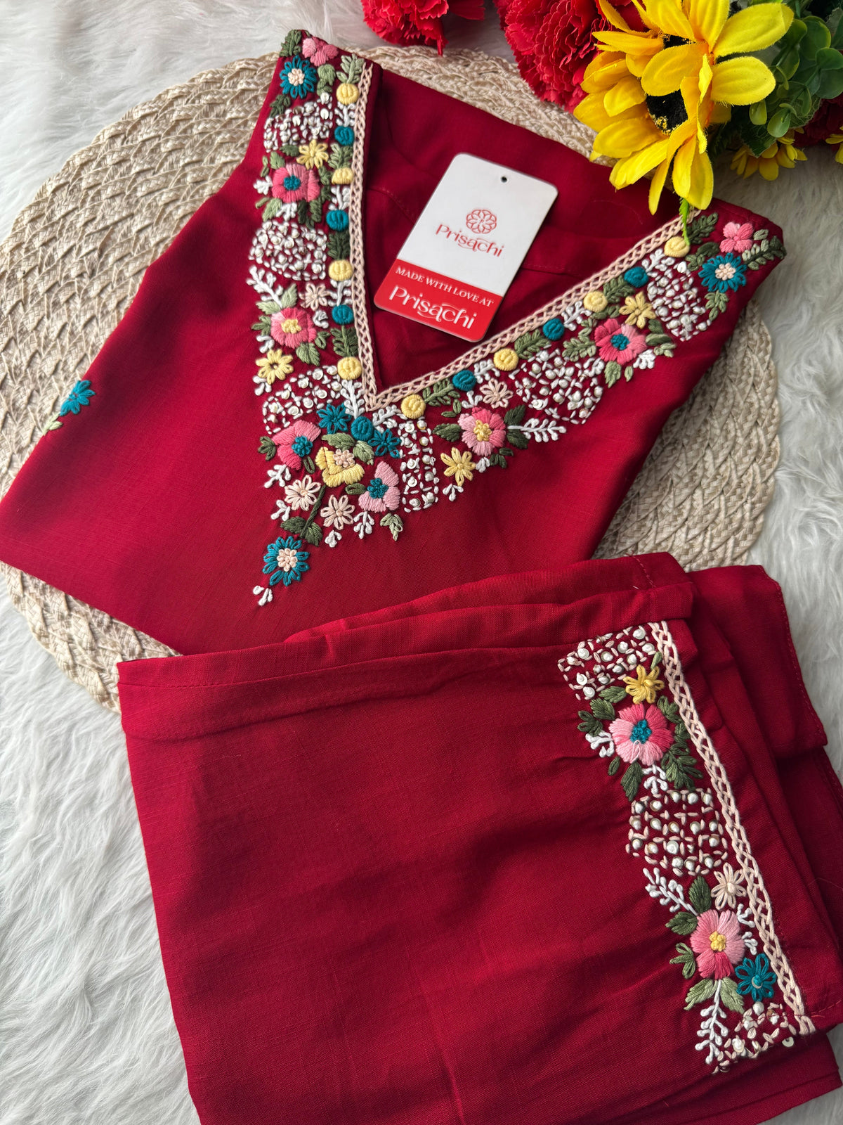 Women Thread Embroidered Kurti Pant Co-ord Set | Ethnic Office & Daily Wear