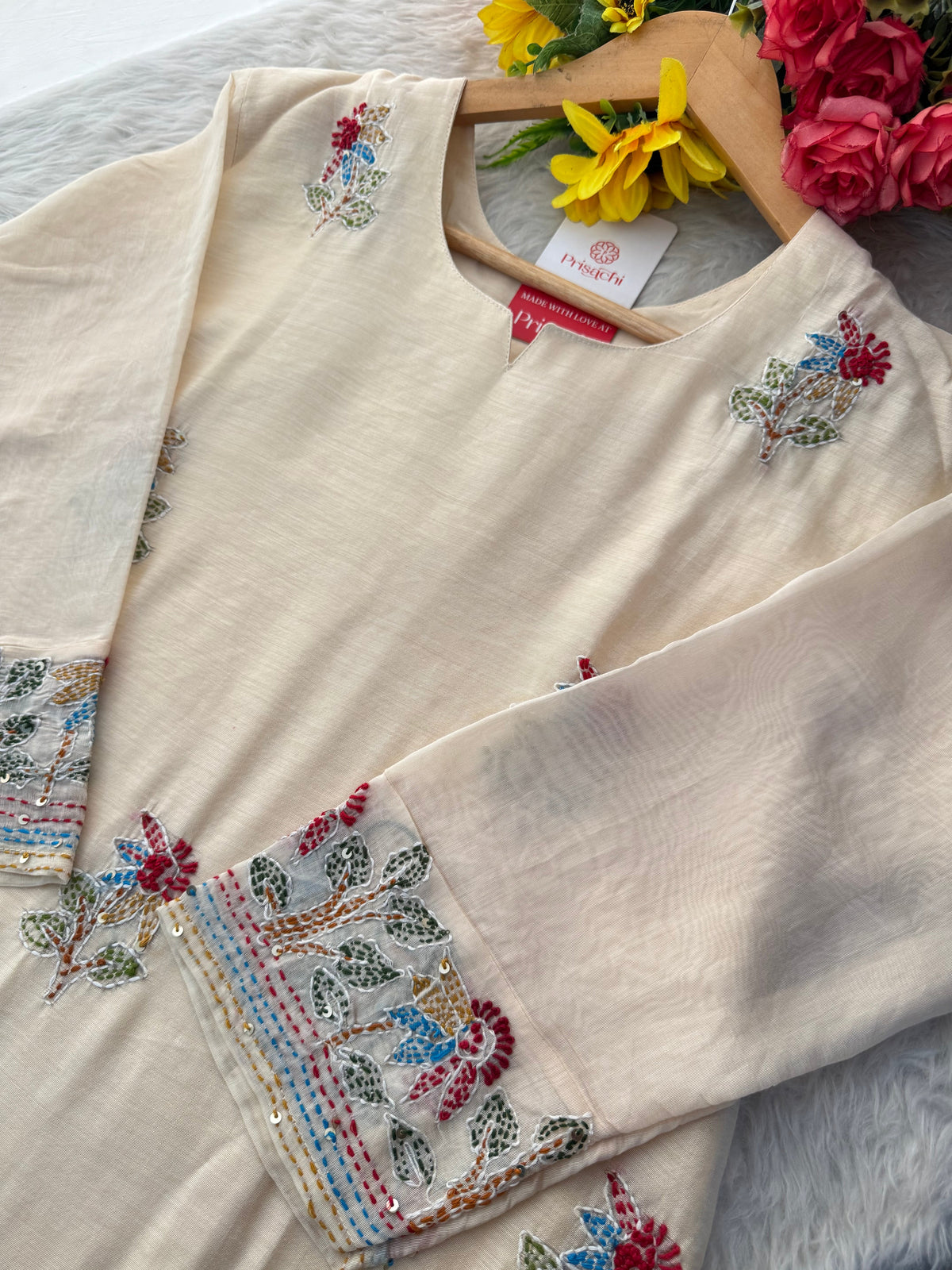 White Designer Ethnic Thread Embroidered Kurta Set with Dupatta and Pants