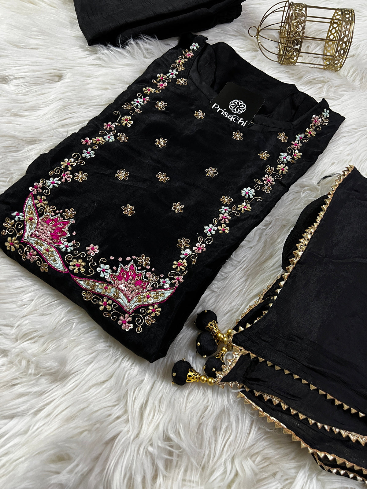 Yellow Embroidered kurta set with dupatta