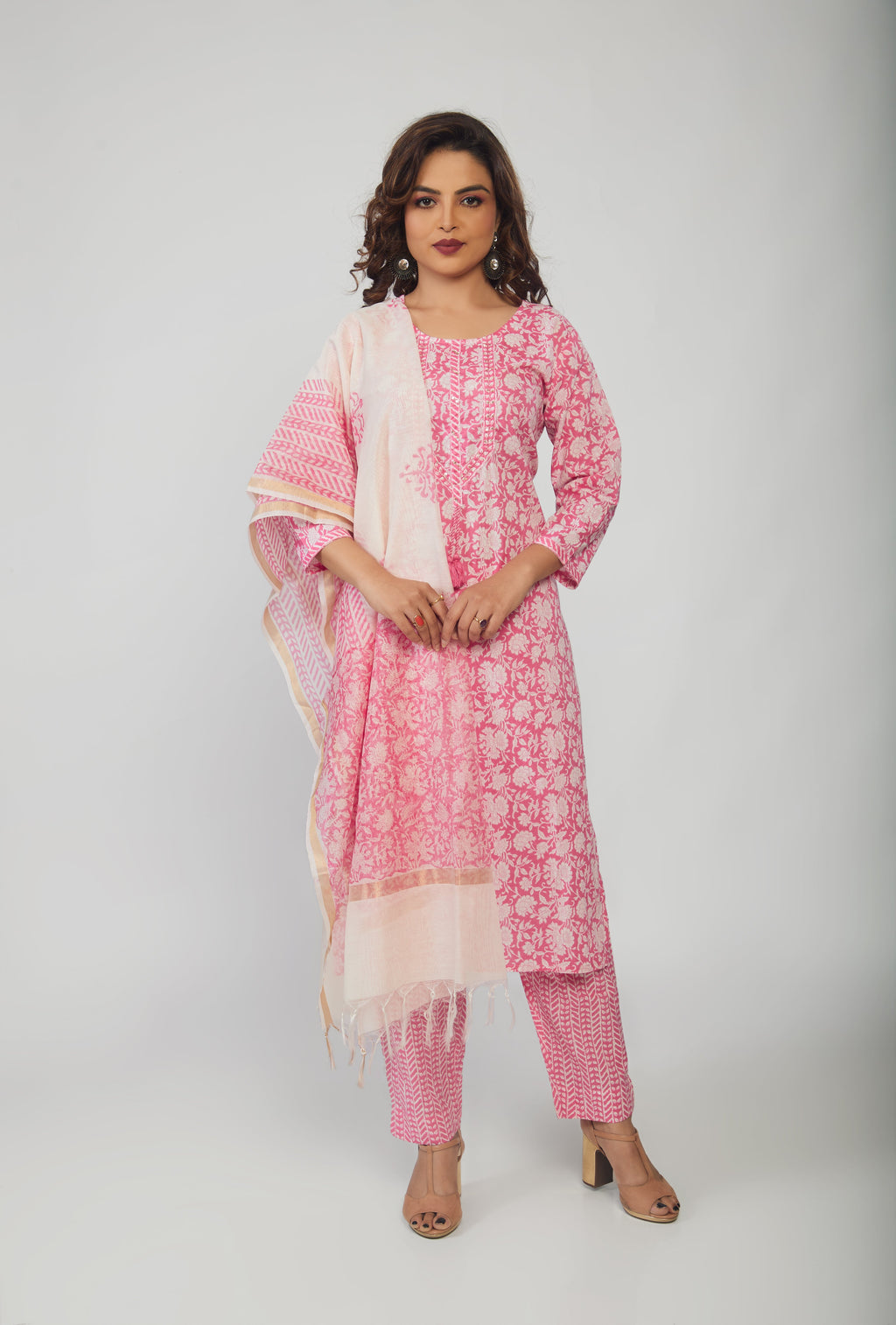 Pink Cotton Kurti pant with White dupttaa